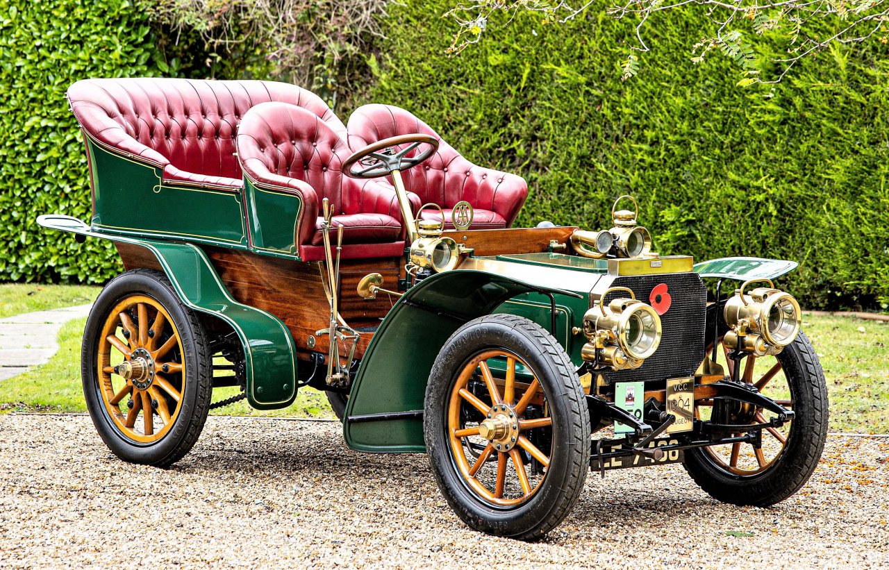 1904-Peugeot-Type-67A-10:12hp-Twin-Cylinder-Swing-Seat-Tonneau