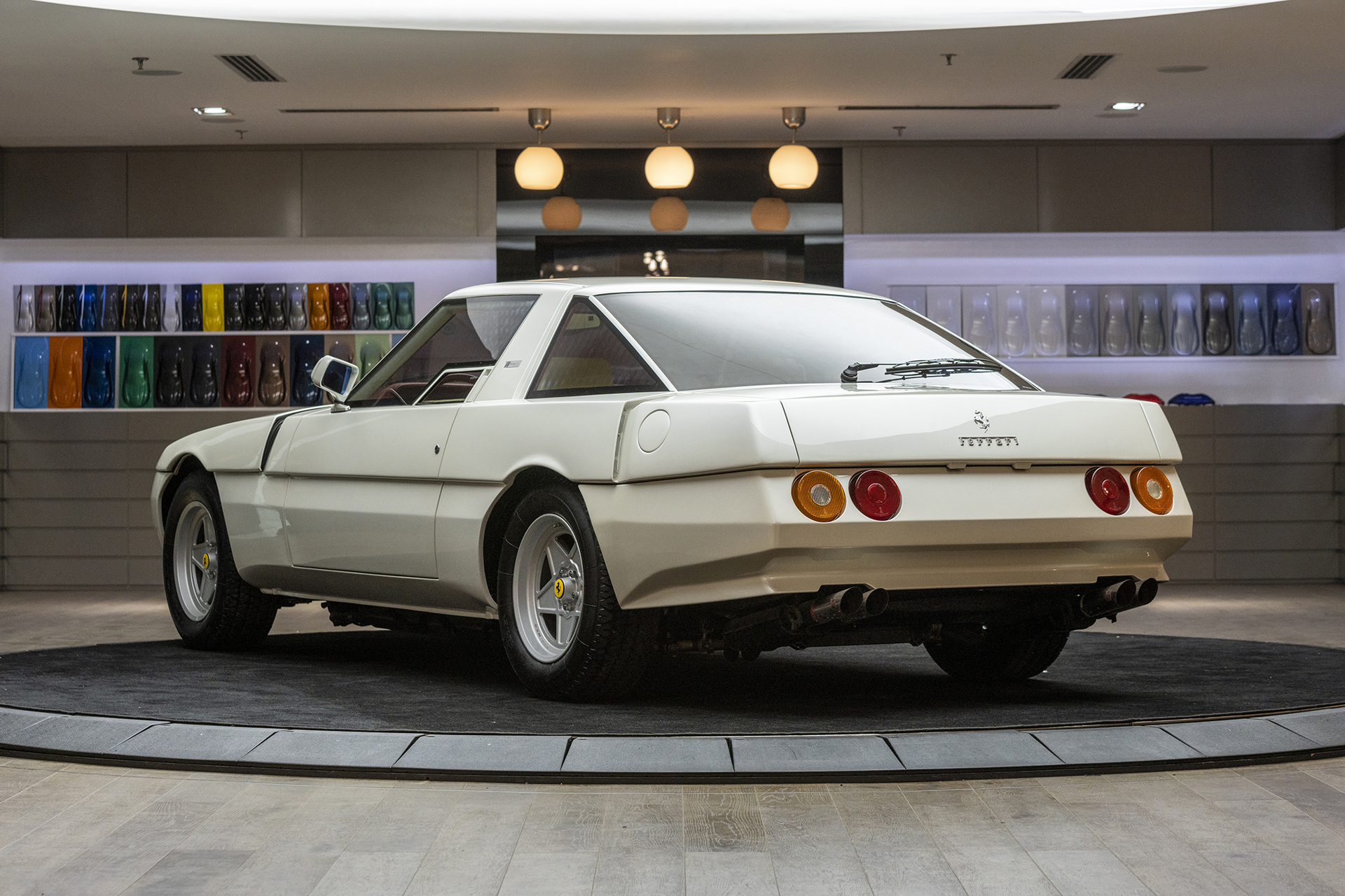 1983-Ferrari-Meera-S